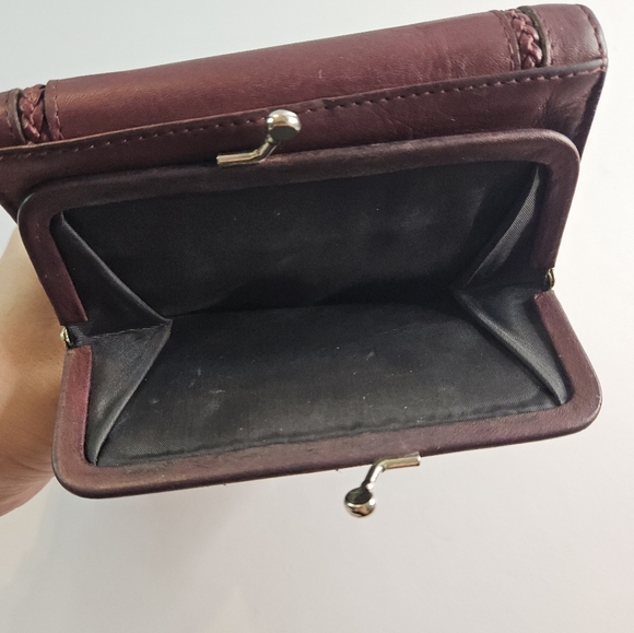Vintage Burgundy Rolfs Cowhide Wallet. Trifold And Coin Purse - Picture 3 of 8